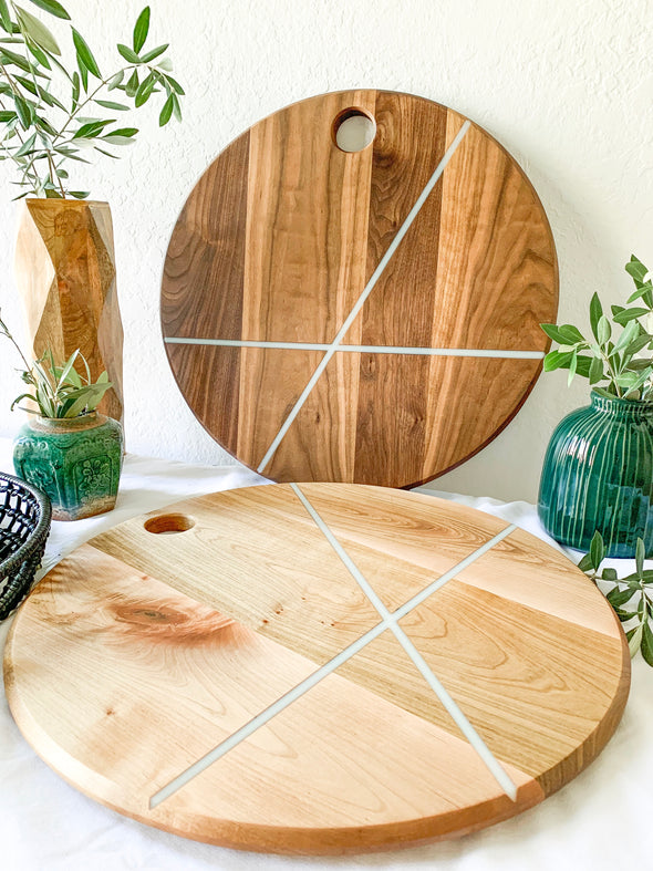 Bella Round Charcuterie Board - Black Walnut with White Stripes